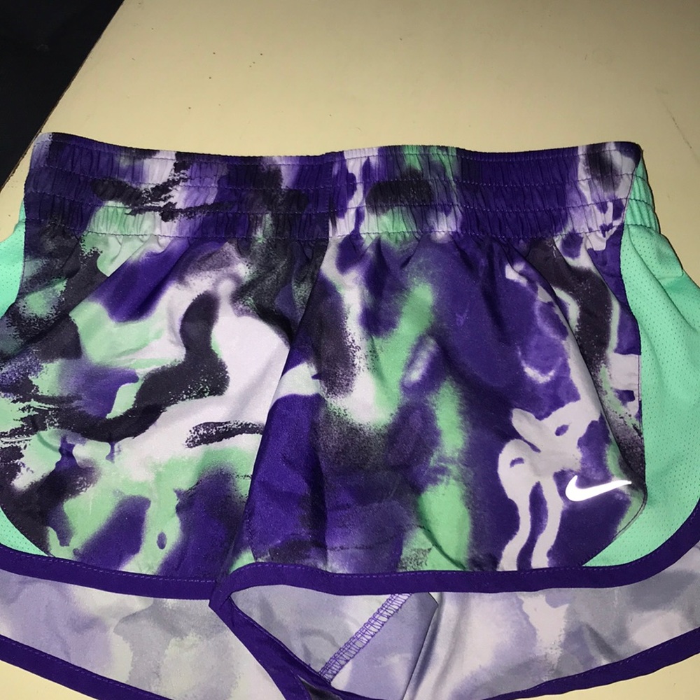nike shorts